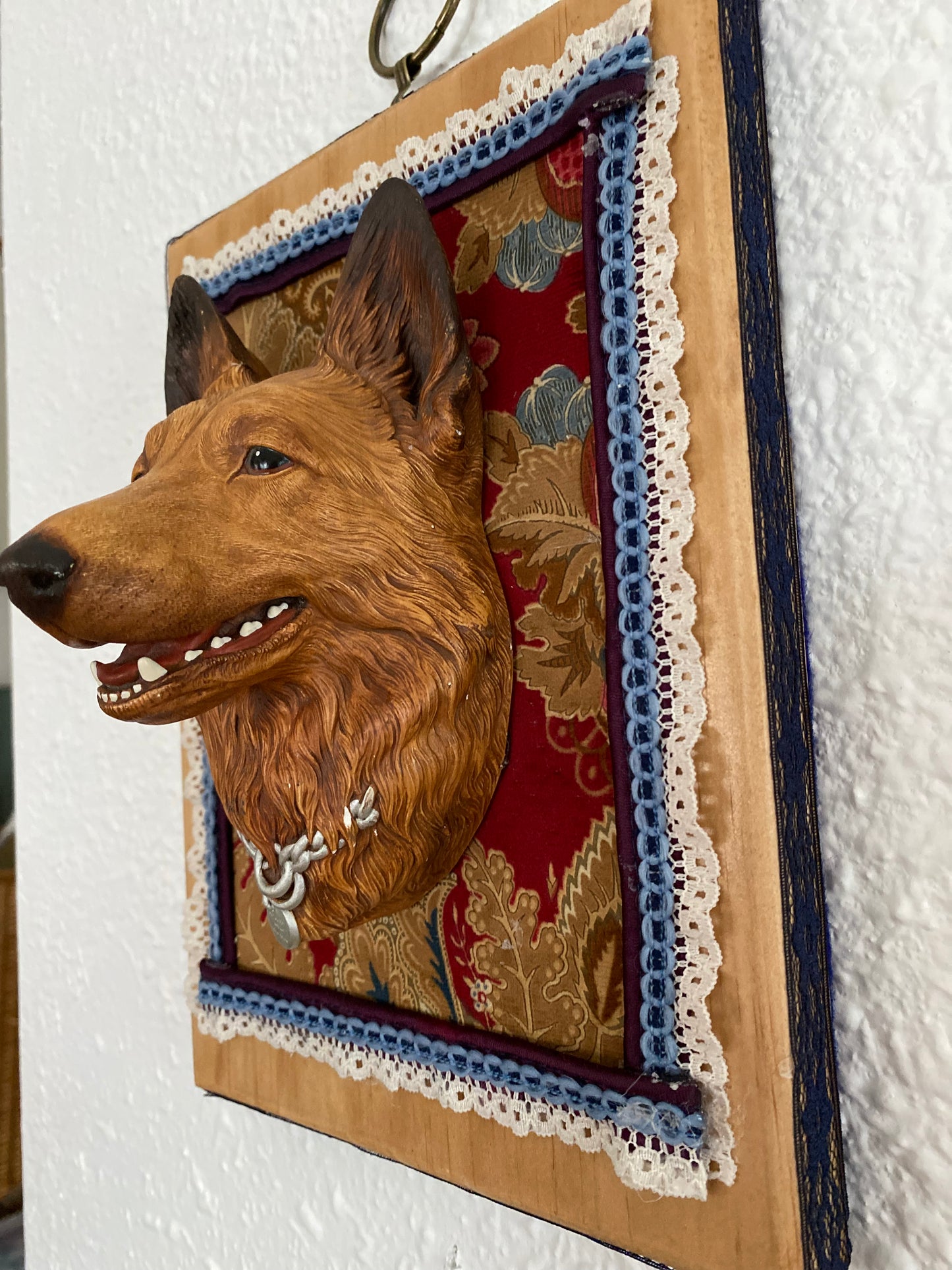 German Shepard wall plaque